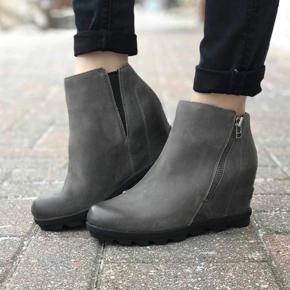 Gray leather booties Clearance